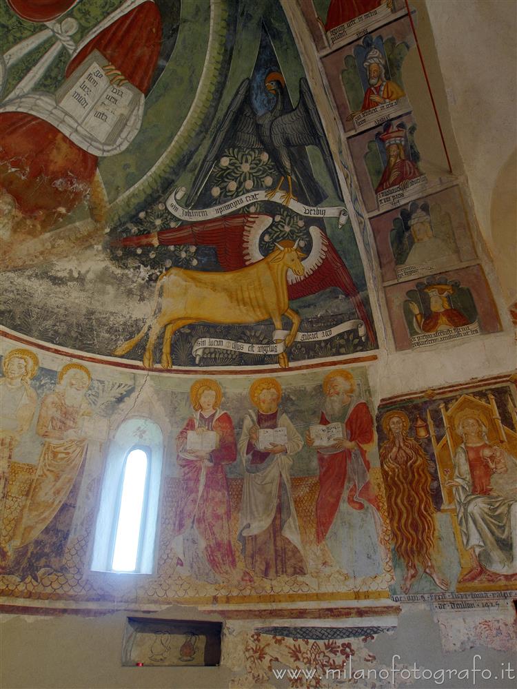 Casalvolone (Novara, Italy) - Right side of the central apse of the Church of St. Peter